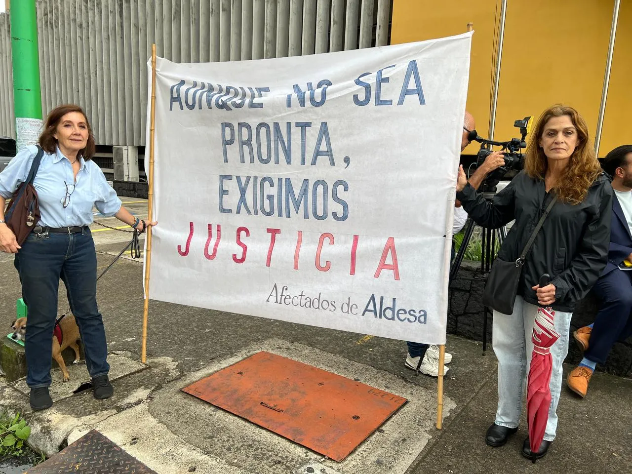 040826_Audiencia_Aldesa_interna