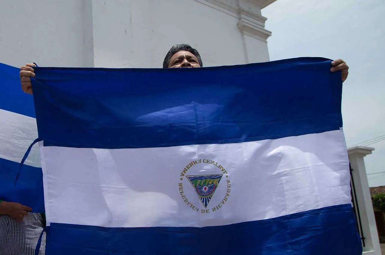 Nicaragua, Parlacen, salida