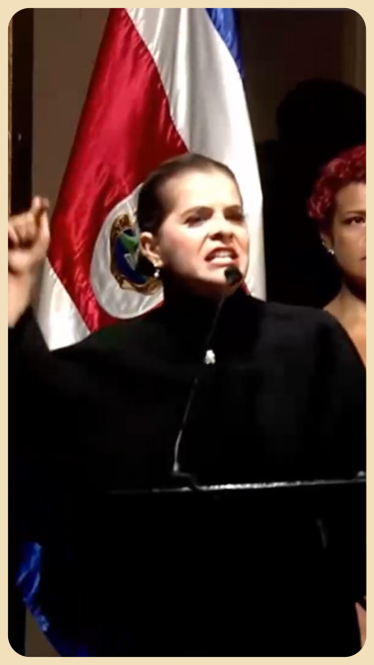 Laura Fernández.