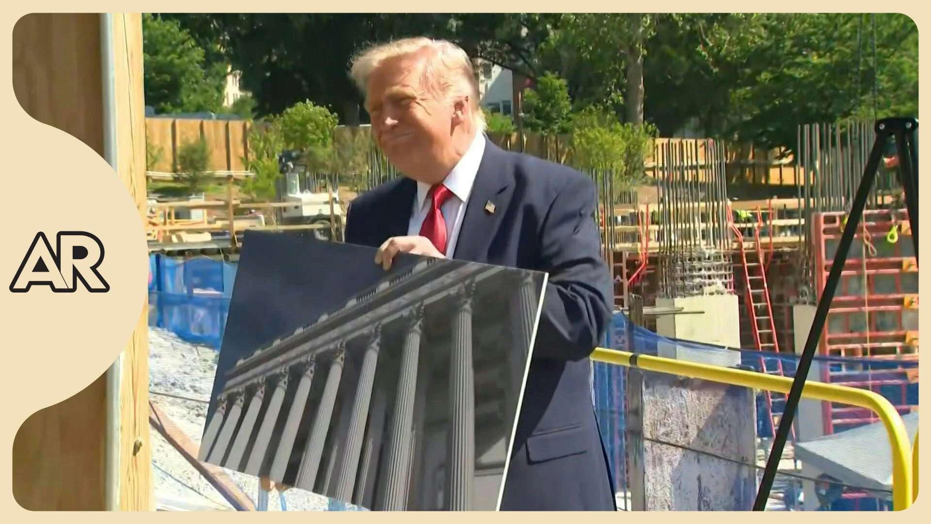 Trump muestra obras del salón de baile de la Casa Blanca presupuestadas en $400 millones