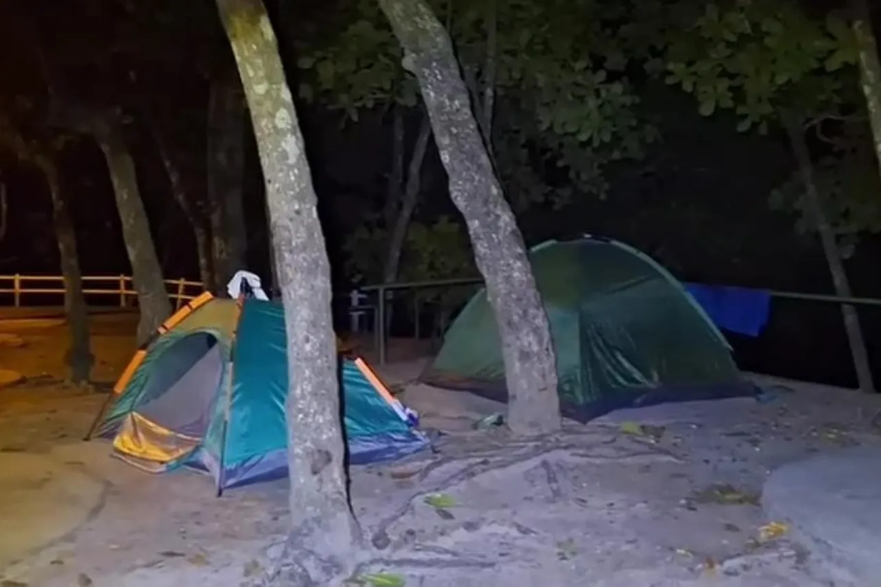 Punta Leona, vecinos, campamentos, fogatas, asados, Punta Leona, Playa Blanca, noticias, Costa Rica
