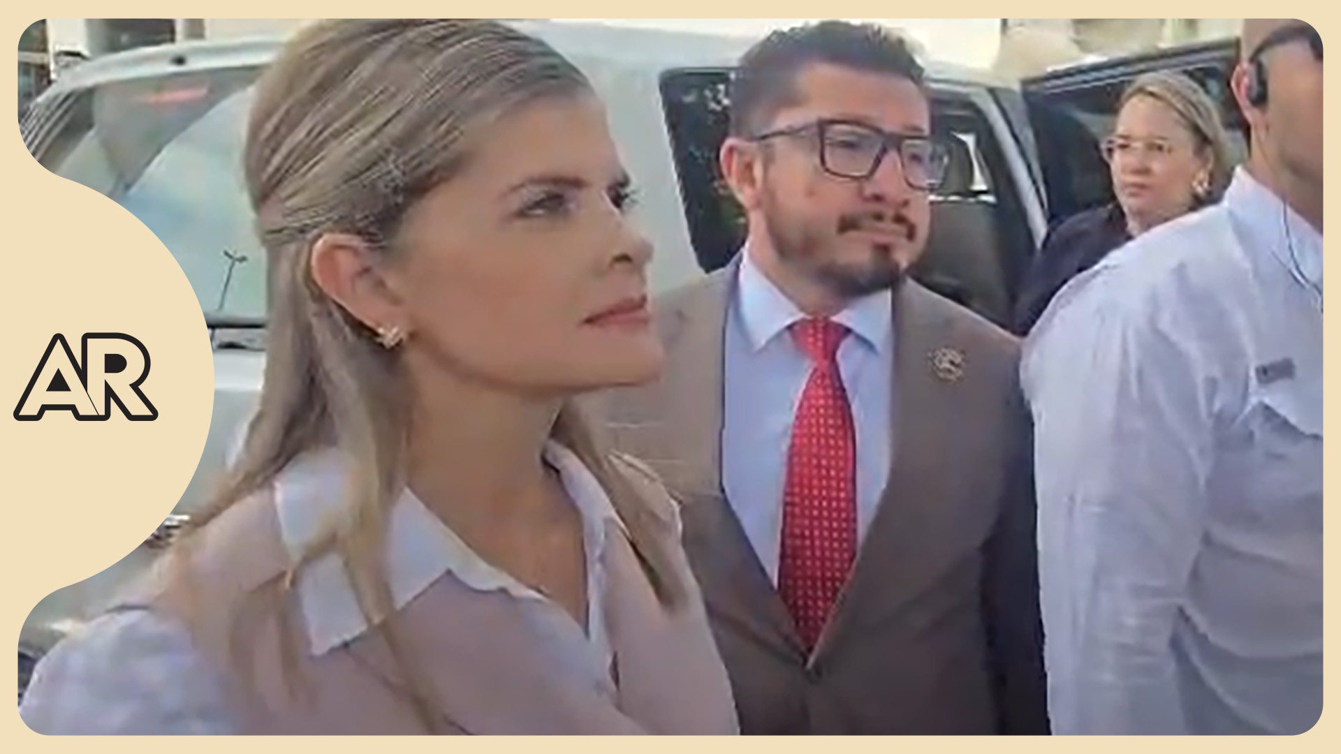 Ningún ministro tomará decisiones sin mi consentimiento, afirma Fernández tras destituir al Canciller