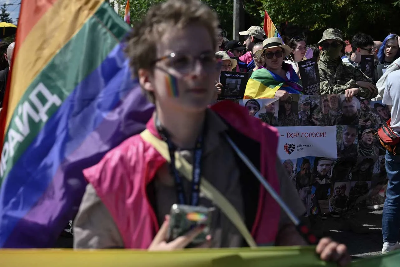 Marcha del orgullo LGBTIQ+ en Ucrania.