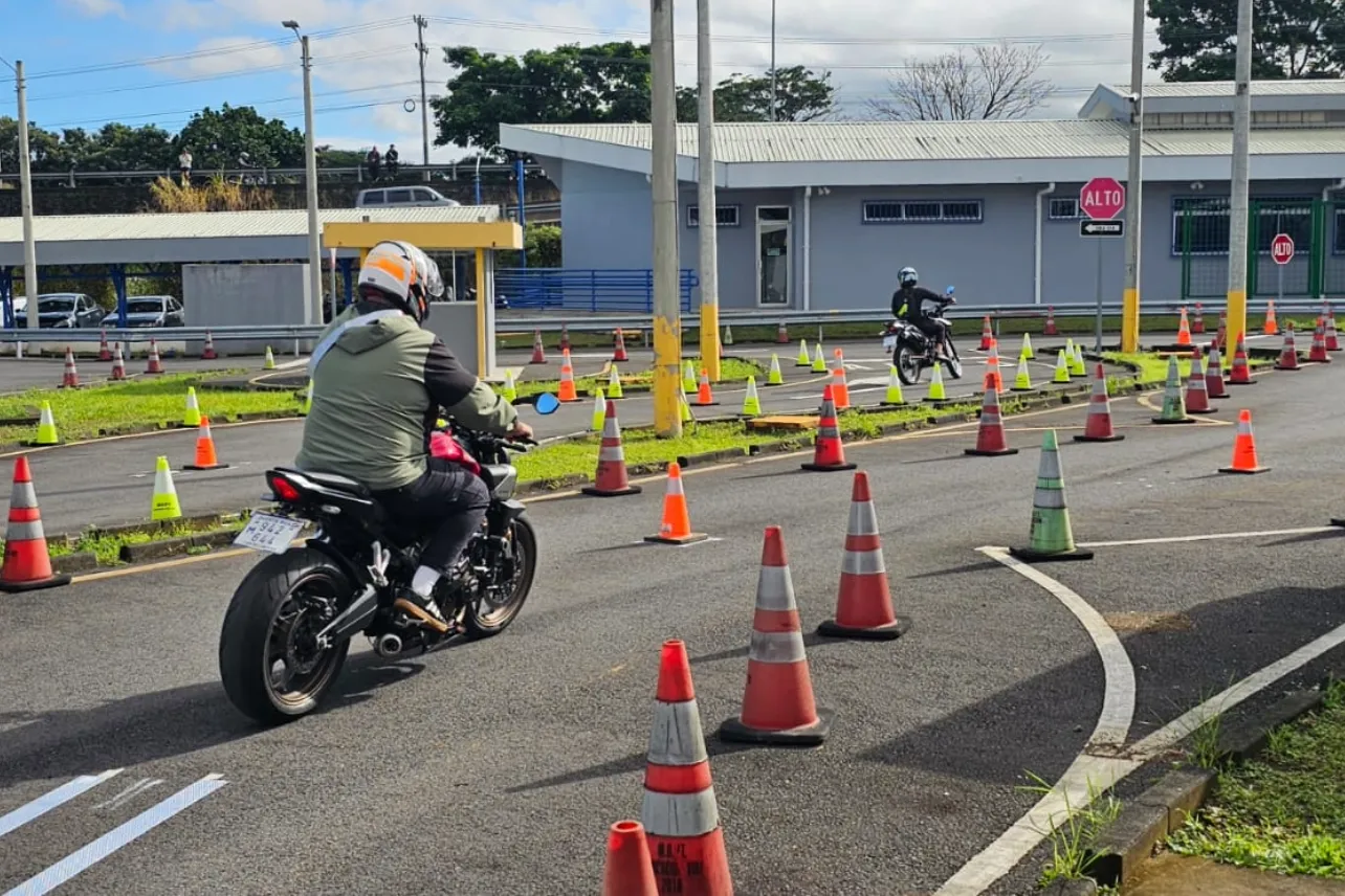 Prueba, práctica, manejo, motociclistas, Ciudad Vial, noticias, Costa Rica