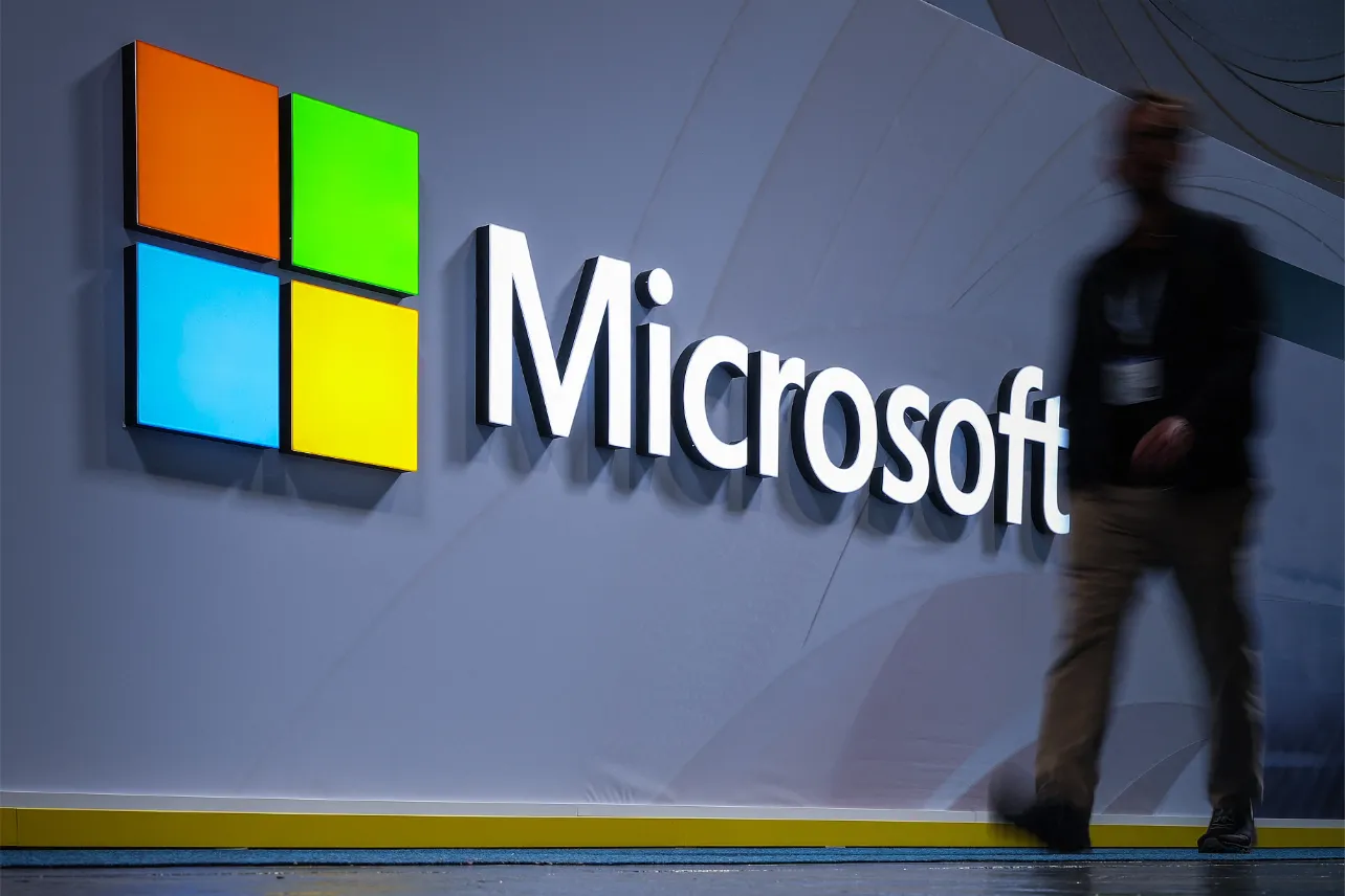 Microsoft, recorte, despidos, retiros