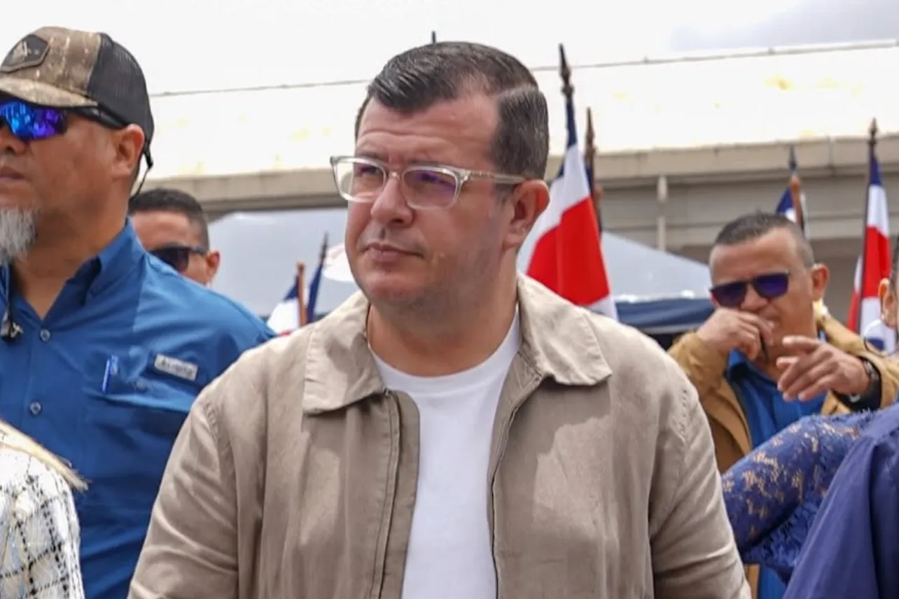 ministro, Comunicación, Arnold Zamora, denuncia, delito sexual, noticias, Costa Rica