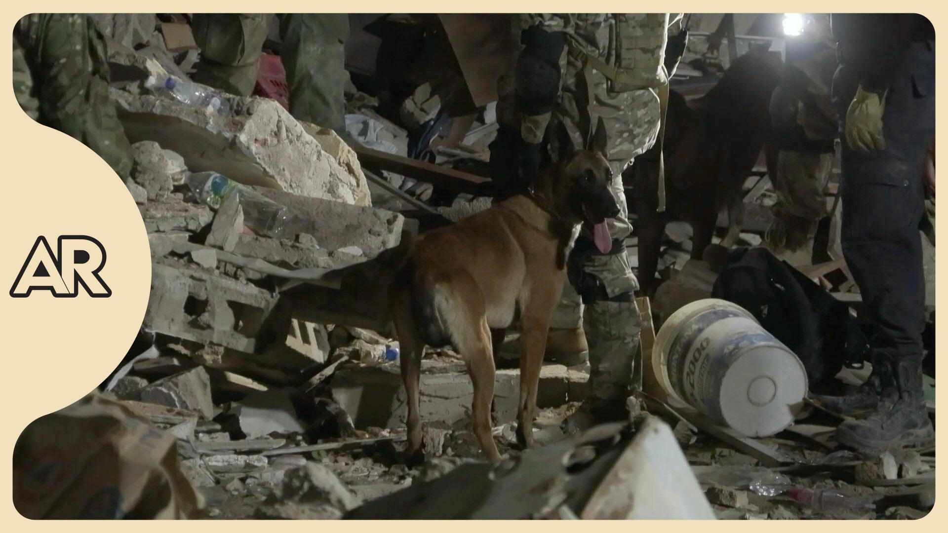 Las tareas de rescate continúan en Venezuela entre avisos de escasez y enfermedades