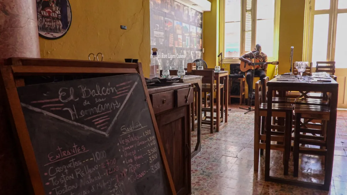 Restaurante en Cuba