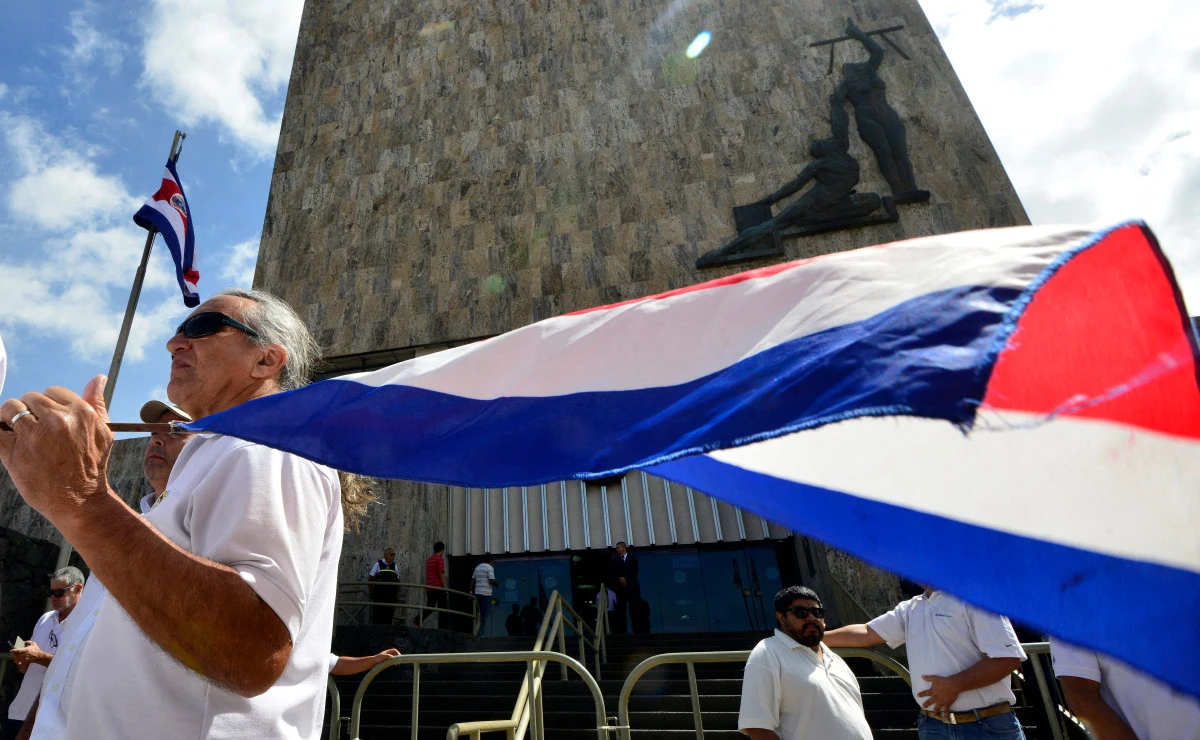 Protesta frente a la Corte Suprema de Justicia de Costa Rica