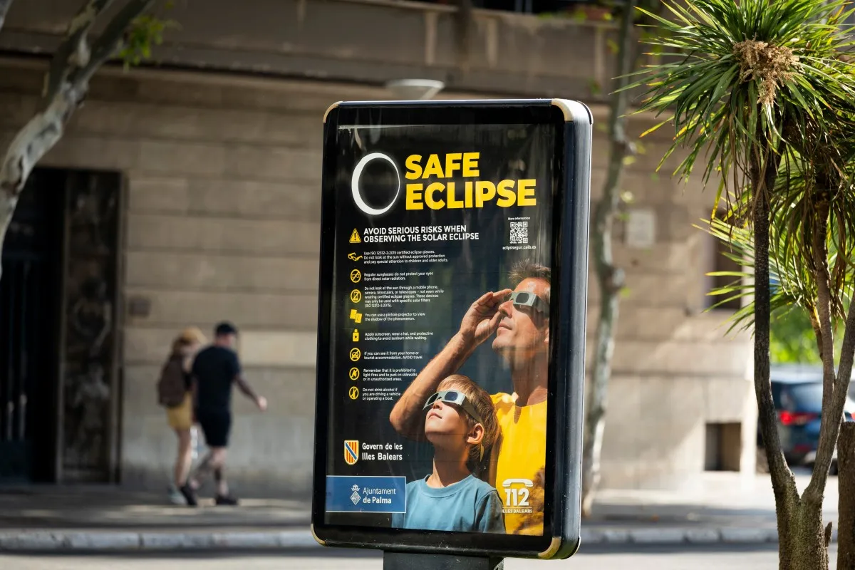 Valla sobre eclipse solar