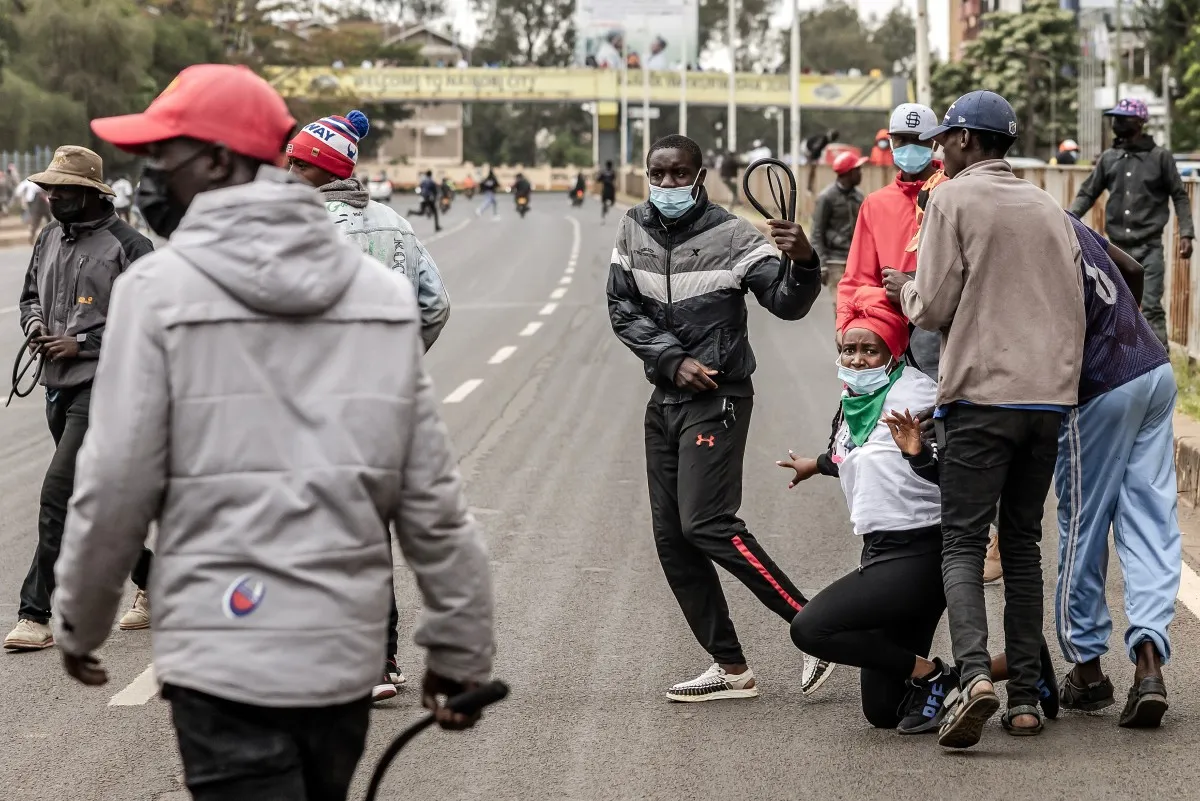 Jóvenes en protestas en Kenia