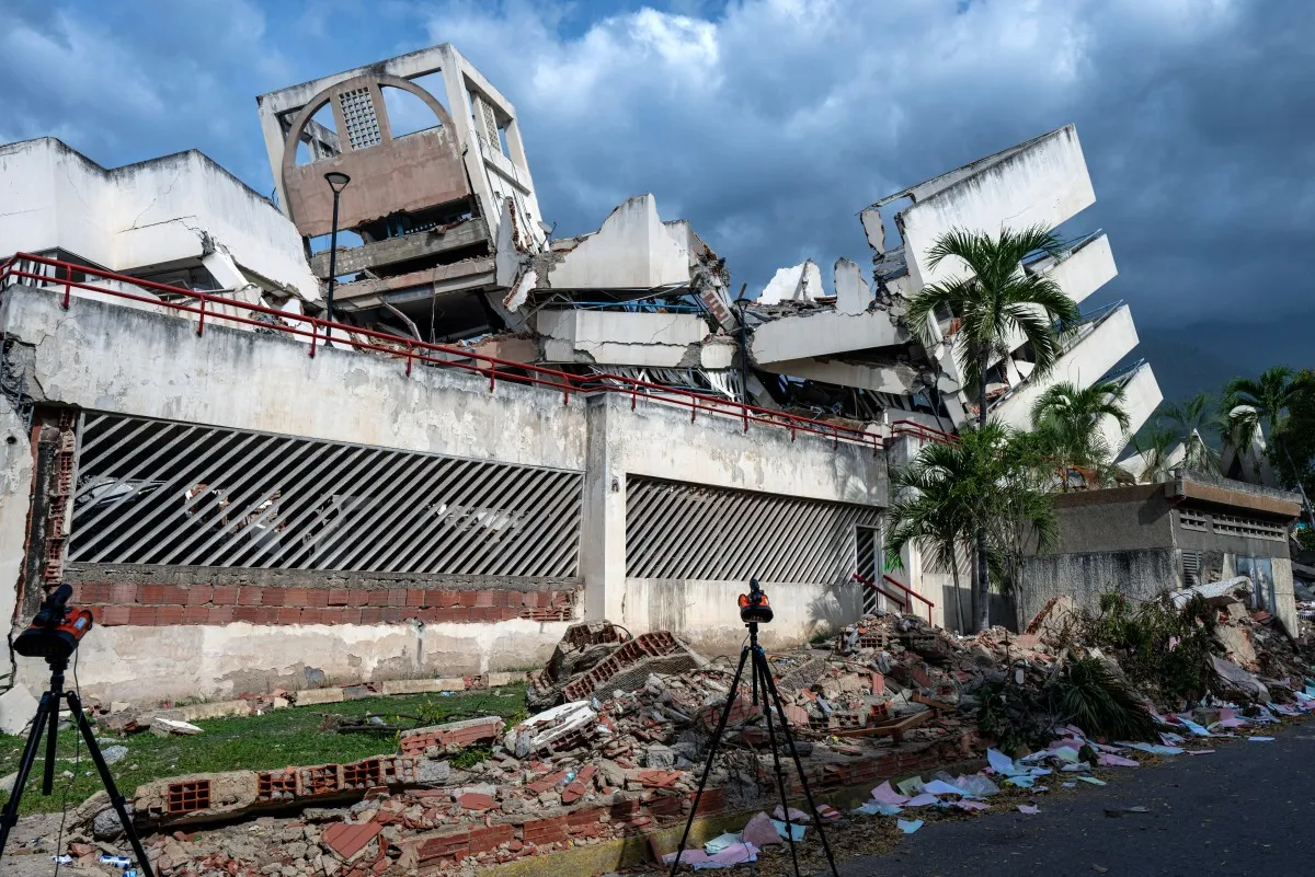 Zona devastada por terremoto en La Guaira, Venezuela