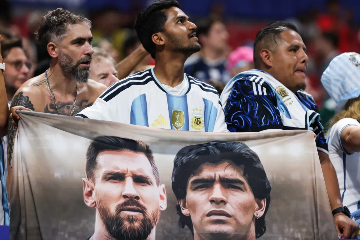 Lionel Messi y Maradonna
