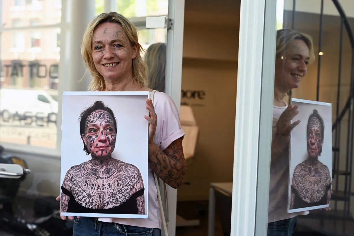 Joke, neerlandesa que fue tatuada a la fuerza por su pareja