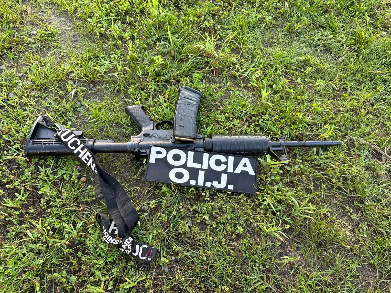 Fusil decomisado en operativo del OIJ en Limón