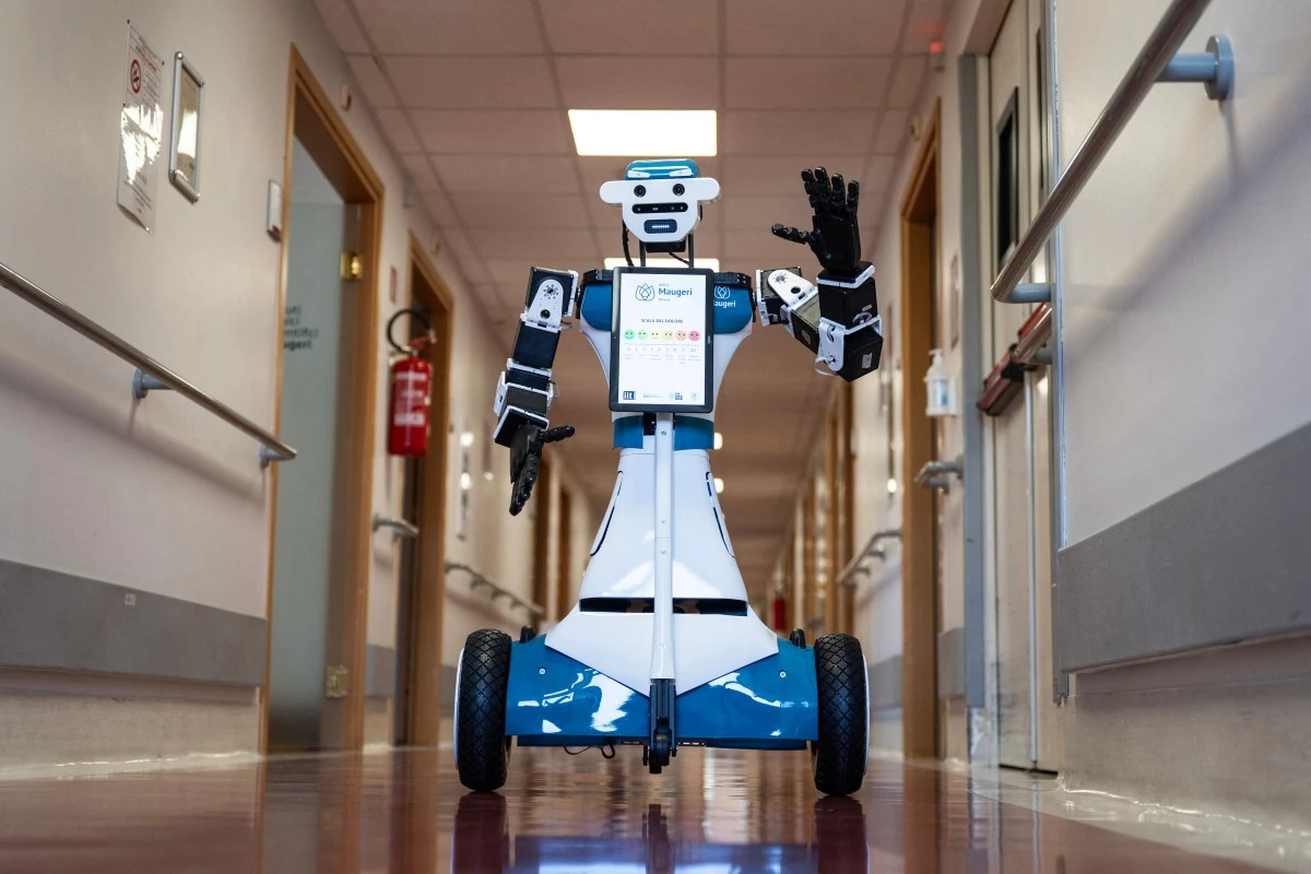 Robot Alter-Ego en hospital de Milán